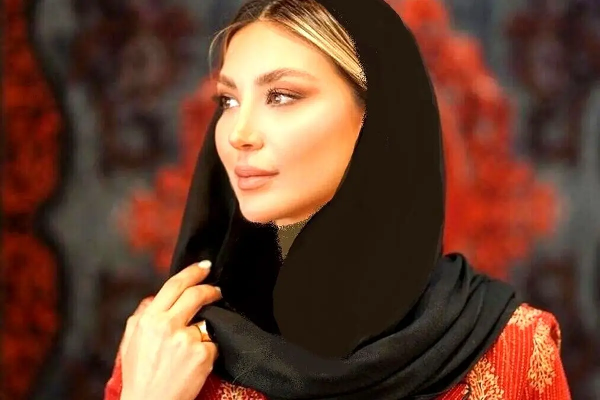 دیزاین میز تولد سلطنتی مینا مختاری با گل‌های صدتومانی و استایل خاص در جشن‌های خاص شما