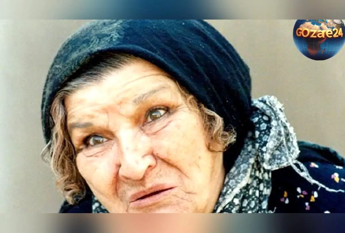 عکس نادر و خاطره‌انگیز از ماه‌چهره خلیلی در کنار مادربزرگش پروین سلیمانی در دهه ۸۰