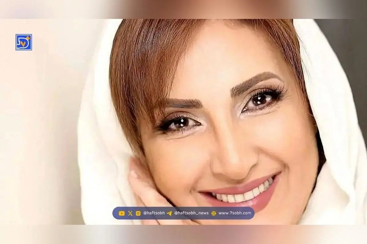 عکس روز: لحظه‌های دلنشین فاطمه گودرزی و دخترش در کنار خانم بلاگر معروف در کنار دریا مرادی‌دشت