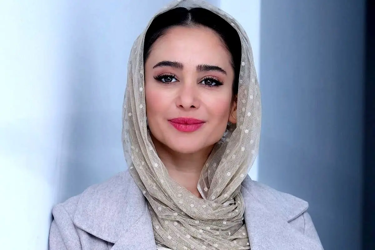 الناز حبیبی با استایل خاص و اکسسوری متفاوت در جدیدترین عکس اینستاگرامش توجه همگان را جلب کرد