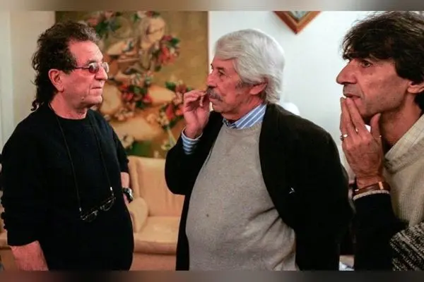 خانه‌ای تاریخی در شهرک غرب؛ یادگاری‌های هنرمندان بزرگ و روح اصالت در دیوارهای قدیمی