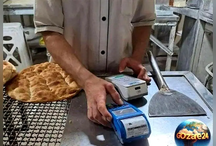 نانوای پرسپولیسی پس از برد تیمش، با هدیه 7 نان، هواداران را شوکه و فضای مجازی را تحت تأثیر قرار داد