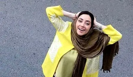 لباس بلند و شیک بهاره کیان افشار در جشنواره فجر با طرح ایرانی و دوخت بی‌نظیر، چشم‌ها را خیره کرد