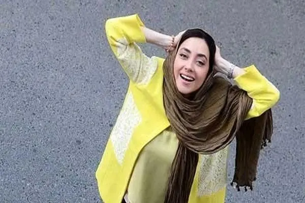 لباس بلند و شیک بهاره کیان افشار در جشنواره فجر با طرح ایرانی و دوخت بی‌نظیر، چشم‌ها را خیره کرد