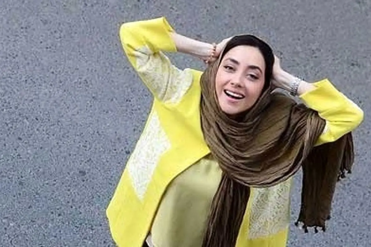 لباس بلند و شیک بهاره کیان افشار در جشنواره فجر با طرح ایرانی و دوخت بینظیر، چشمها را خیره کرد