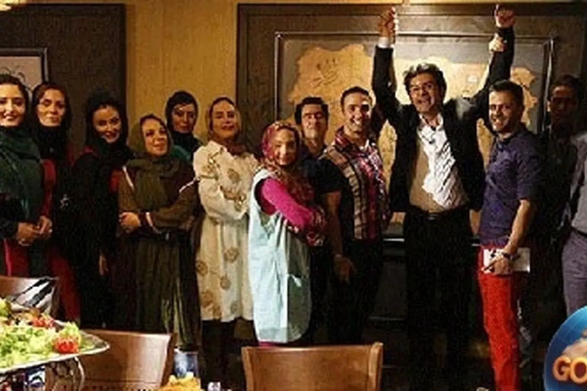 "عکسهای لوکس از سینیهای برنج و بره بریانی هنرمندان ایرانی در مهمانی تشریفاتی شبانه ستارهها"