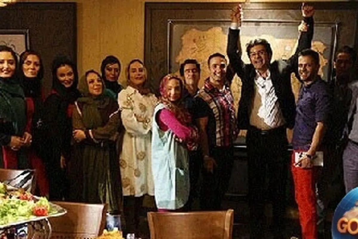 "عکس‌های لوکس از سینی‌های برنج و بره بریانی هنرمندان ایرانی در مهمانی تشریفاتی شبانه ستاره‌ها"