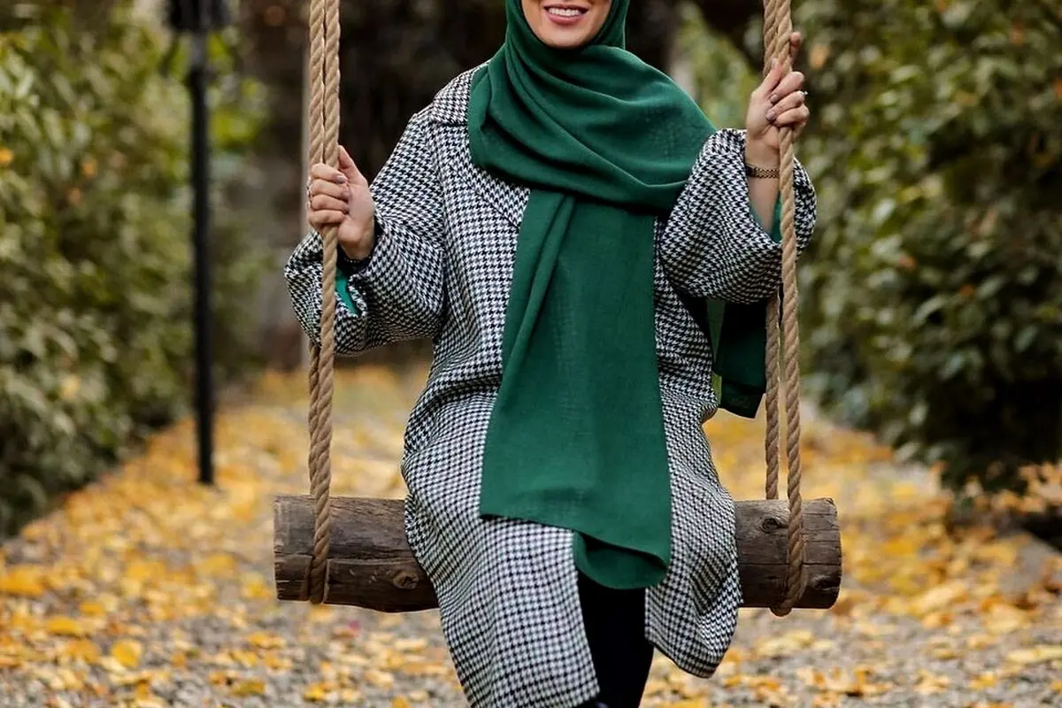 لباس یلدایی شیک و خاص سوگل طهماسبی با دوخت بی‌نظیر و استایل فوق‌العاده در شب یلدا
