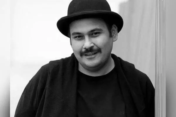 تصاویر منحصربه‌فرد از دکوراسیون ساده و شیک خانه زنده‌یاد رضا داوودنژاد | سبک مینیمال و داخلی‌های خاص