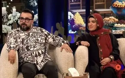 زوج هنرمند مونا کرمی و سپند امیرسلیمانی همزمان با سالگرد ازدواج، نام پسرشان «حامی» را اعلام کردند + جزئیات بارداری و تصاویر خانواده