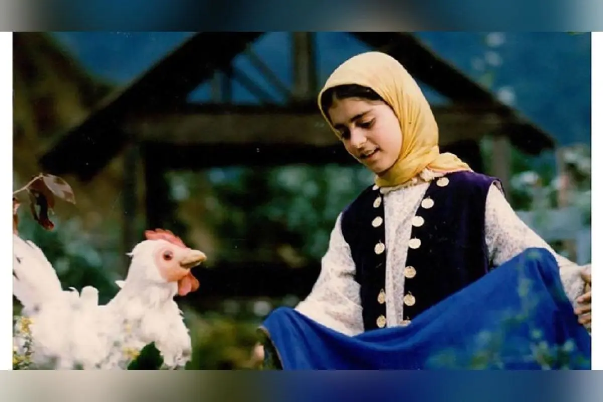 غزل شاکری با کیف ۳۵ میلیونی در اکران مردمی «گلنار» درخشید + تصاویر