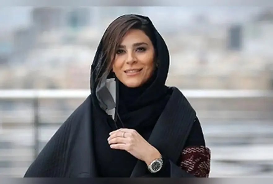 عکس سحر دولتشاهی در مسکو با دیدنی‌های پل عشاق و لحظاتی رمانتیک