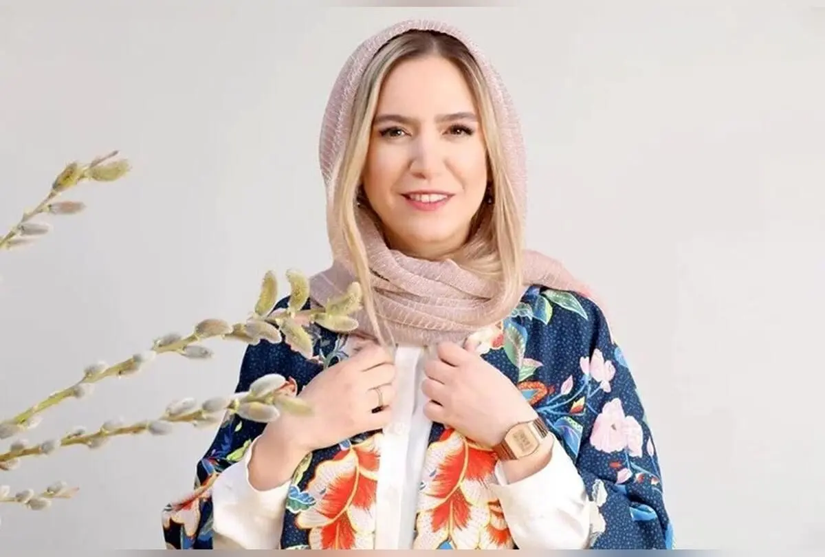 چی بپوشیم؟ استایل متفاوت ستاره پسیانی در نمایشگاه آثار مریم تخت‌کشیان
