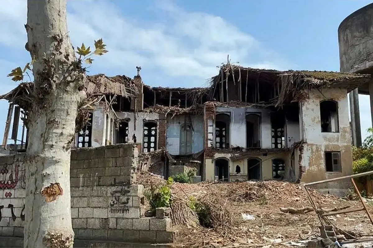 خانه تاریخی مدیری در لنگرود در آستانه تخریب کامل؛ مسئولان بی‌تفاوت و بی‌پاسخگویی در مقابل فاجعه میراث فرهنگی