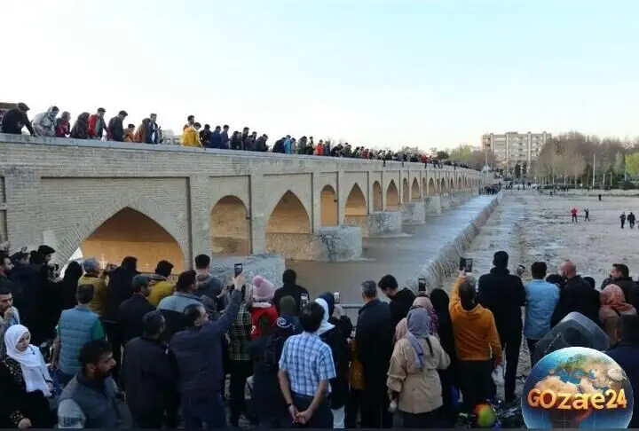 تصاویر شادی و آوازخوانی مردم اصفهان هنگام جاری شدن آب زاینده‌رود؛ لحظه‌ای تاریخی و پر از امید