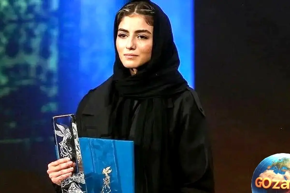 عکس‌های جدید پردیس پورعابدینی در کافی‌شاپ دنج و متفاوت با استایل خاص