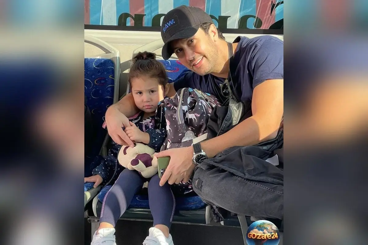 گردش خانوادگی سه نفره شاهرخ استخری در بلژیک با دو دختر ناز و خوشتیپ + دلیل نرفتن مادرشان به همراه عکس