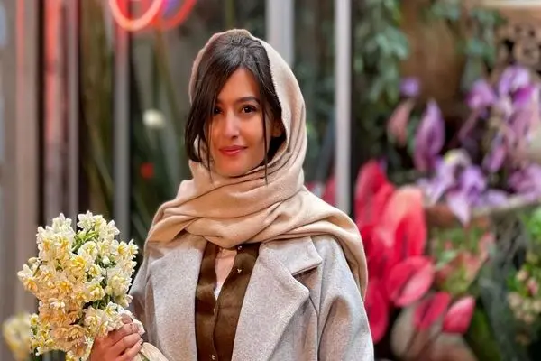 تصاویر جدید از تمرینات یوگا و بدنسازی پردیس احمدیه؛ نشان دادن آمادگی جسمانی در اوج