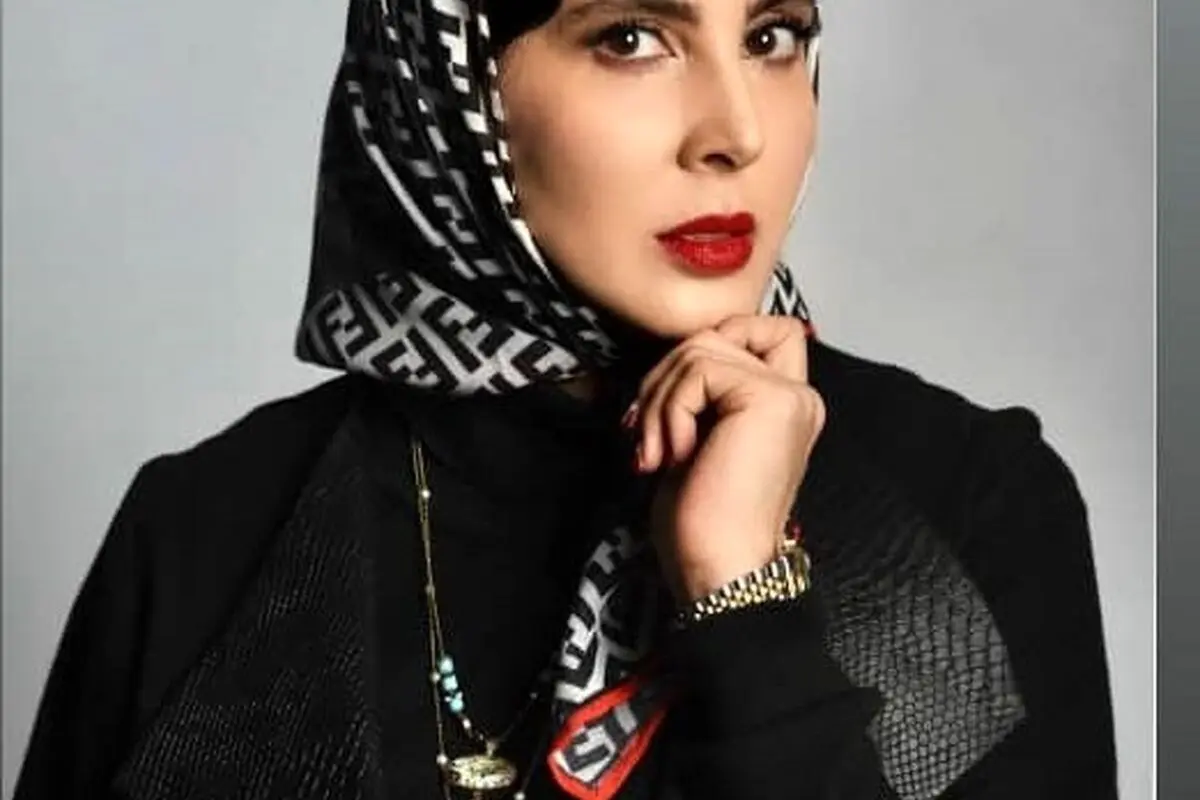 لیلا بلوکات با استایل فوق‌العاده در مقابل بهترین دوستش؛ لو رفتن راز مهم!