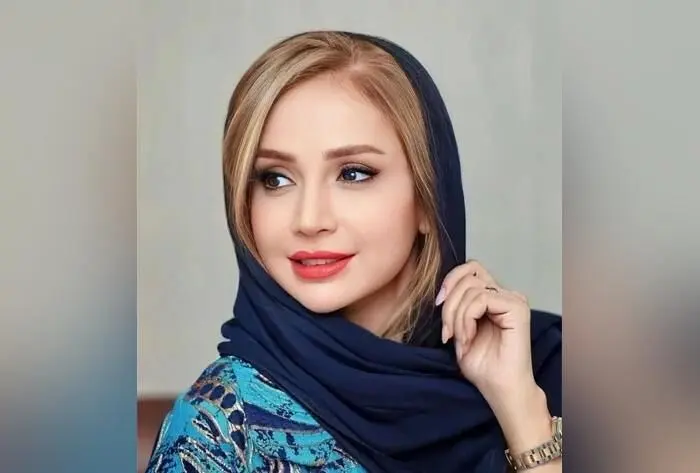 عکس‌های دیدنی شبنم قلی‌خانی در کنار قلعه تاریخی نزوی عمان؛ داستانی جذاب و متفاوت در سفرهای هنری