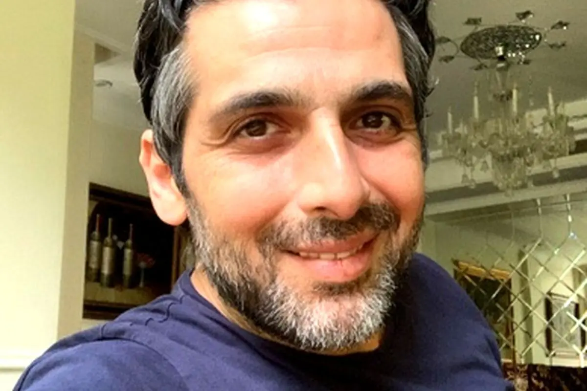 کیک تولد ۴۶ سالگی حمید گودرزی با طراحی ساده و شکلاتی + عکس و داستان زندگی بازیگر دلدادگان