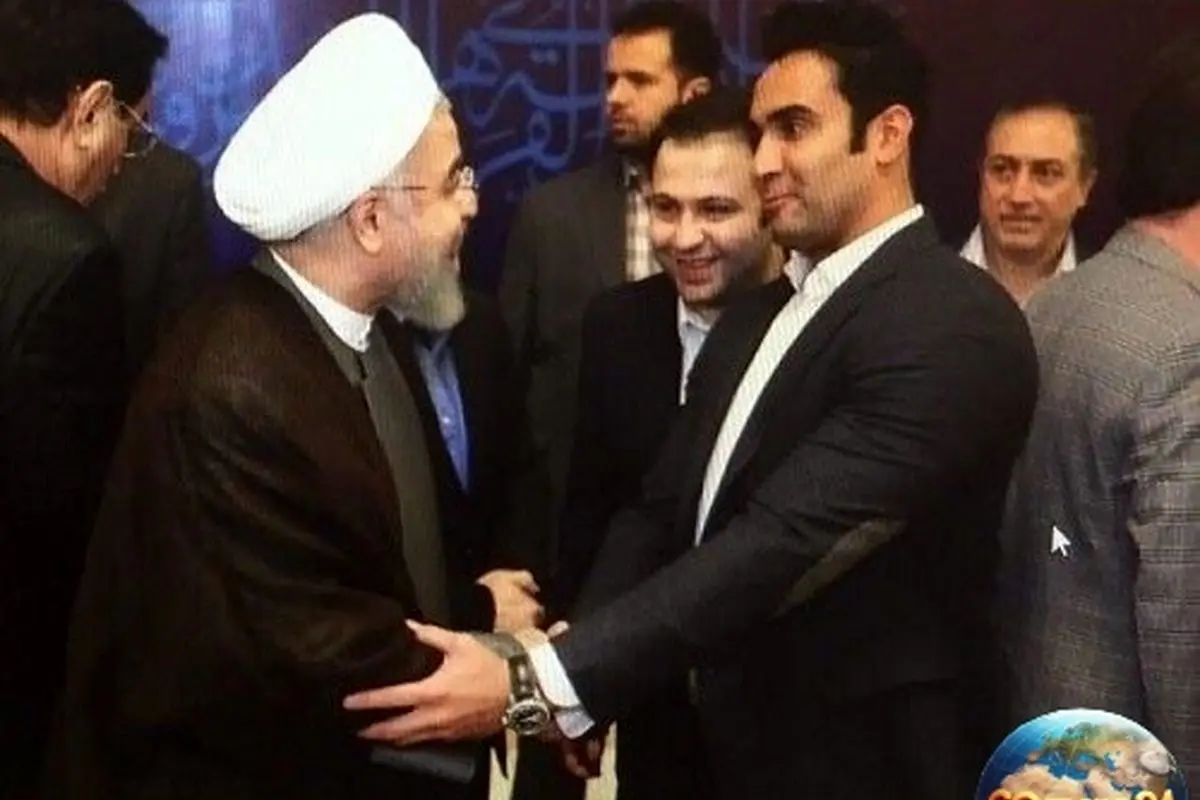 حسن روحانی: هر شب نقش منفی پوریا پورسرخ را دنبال میکنم | دیدار ویژه در مراسم افطار هنرمندان