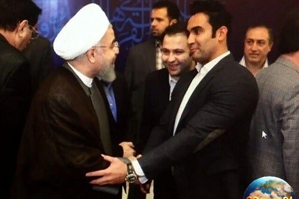 حسن روحانی: هر شب نقش منفی پوریا پورسرخ را دنبال می‌کنم | دیدار ویژه در مراسم افطار هنرمندان