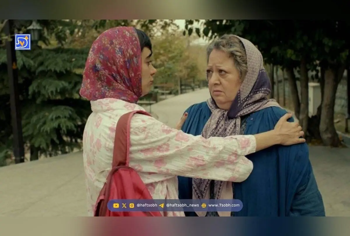 بیوگرافی کامل لیلی فرهادپور، بازیگر محبوب ایران با تصاویر خانوادگی و فعالیت‌های هنری
