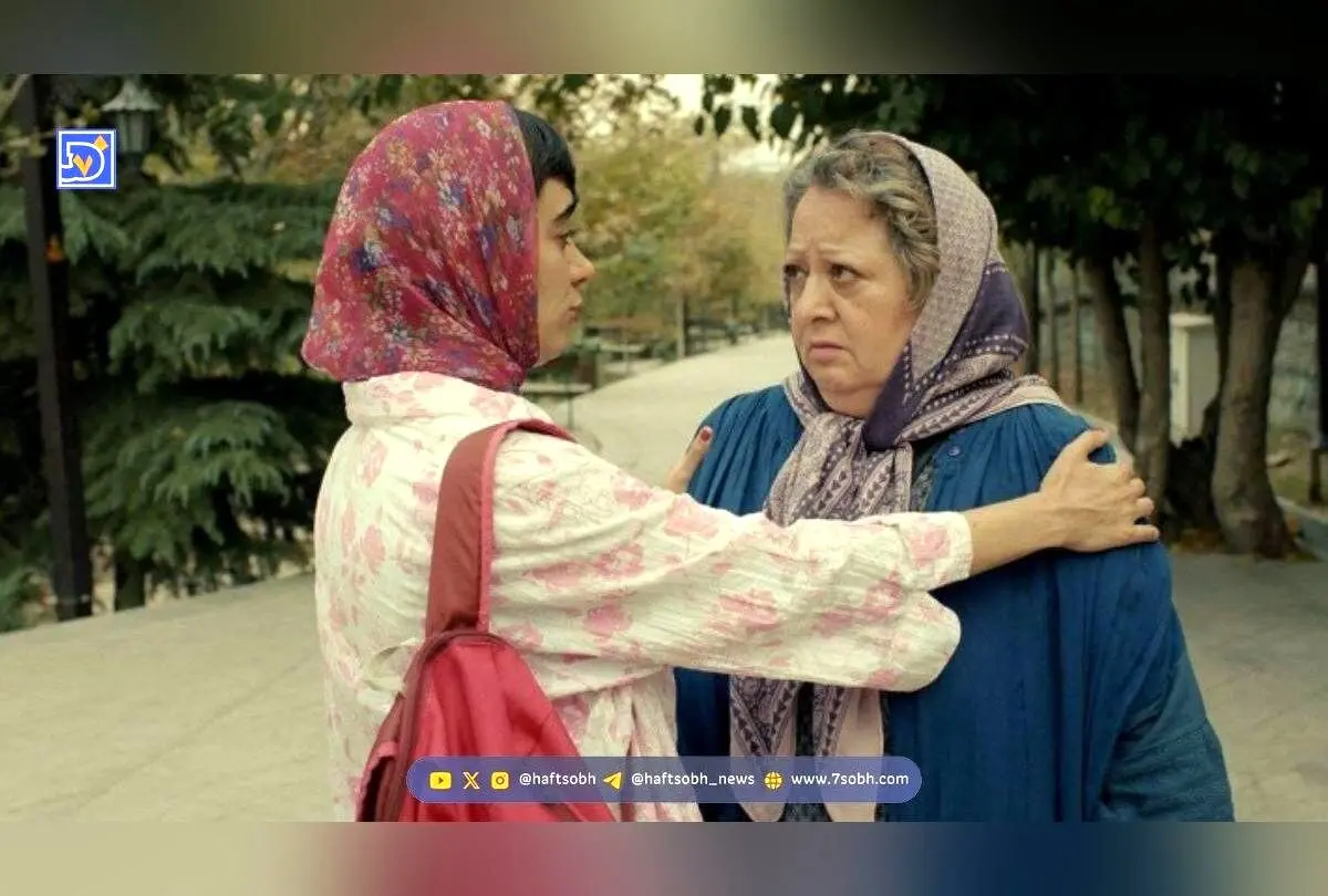 بیوگرافی کامل لیلی فرهادپور، بازیگر محبوب ایران با تصاویر خانوادگی و فعالیت‌های هنری