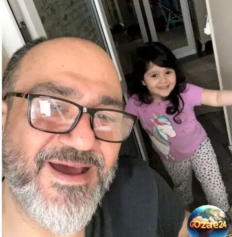 خلاقیت و شوخ‌طبعی مهران غفوریان در تعمیر جوراب پاره دخترش با چسب کاغذی + عکس و لحظه‌های خنده‌دار