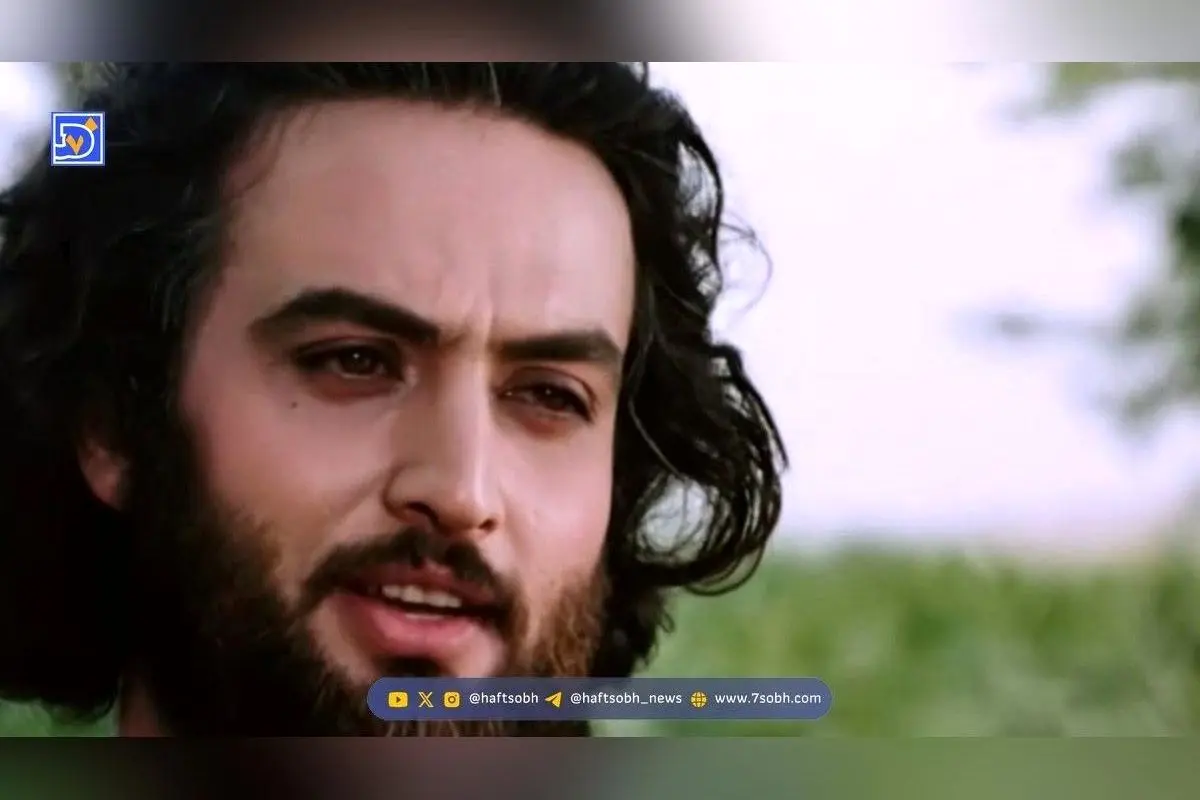 تصویر جدید مصطفی زمانی در مراسم هنرمندان تونسی؛ سفر در زمان با بازیگر یوسف پیامبر در سال ۱۴۰۳