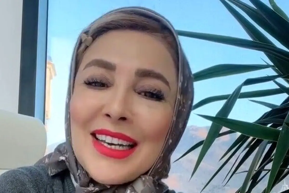 ژیلا صادقی از دلایل کنارهگیری از بازیگری و اهمیت آبرو در تربیت خانوادگیاش میگوید