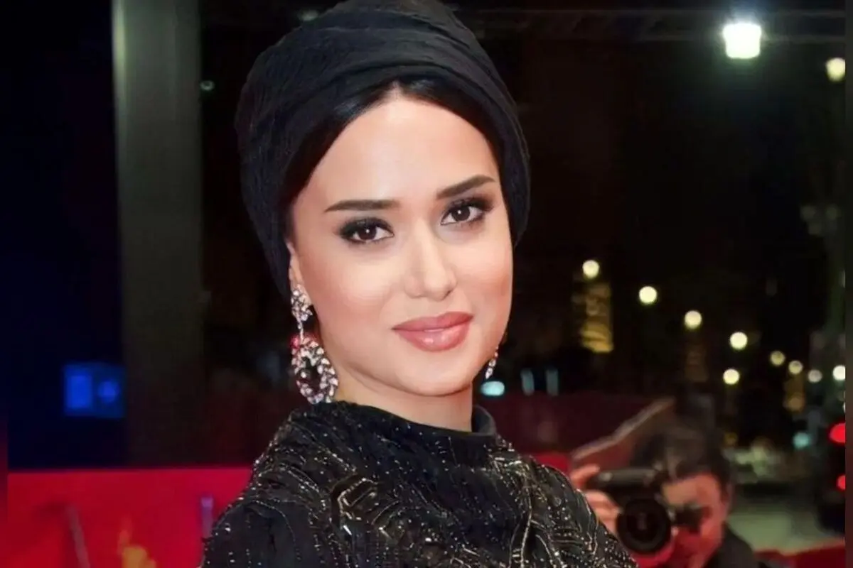 طراحی داخلی منازل لوکس و مدرن پریناز ایزدیار؛ تصاویر بی‌نظیر از دکوراسیون خانه او
