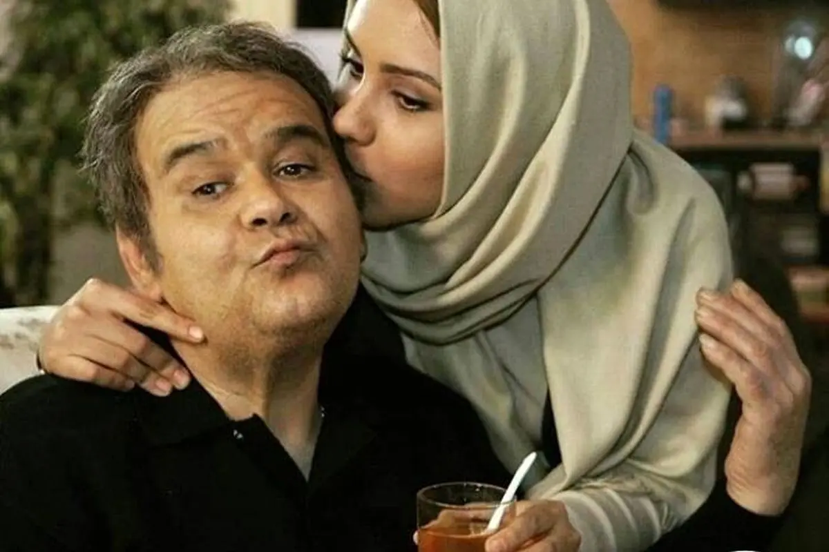 اکبر عبدی از دفاع از ناموس ایرانی در مقابل وهابیون سعودی خبر داد و عذرخواهی هموطنان عرب‌زبان را منتشر کرد