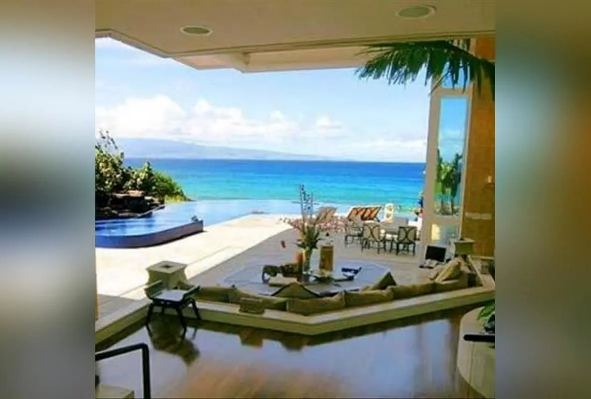 خانه لوکس رونالدینیو در اسپانیا؛ طراحی مدرن، منظره‌ای بی‌نظیر و دکوراسیون رویایی