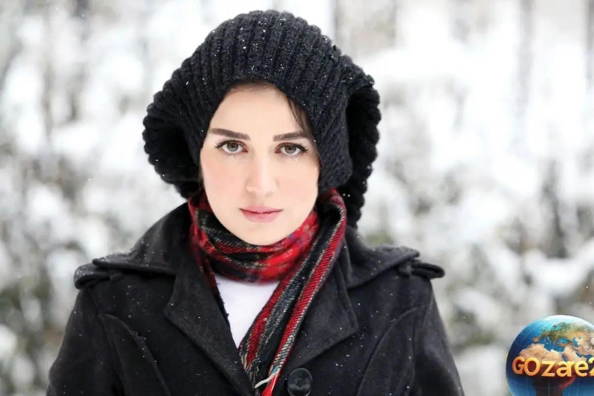 افسانه پاکرو در استایل مدلینگ مقابل پرده سبز و جزئیات پروژه سینمایی در چین