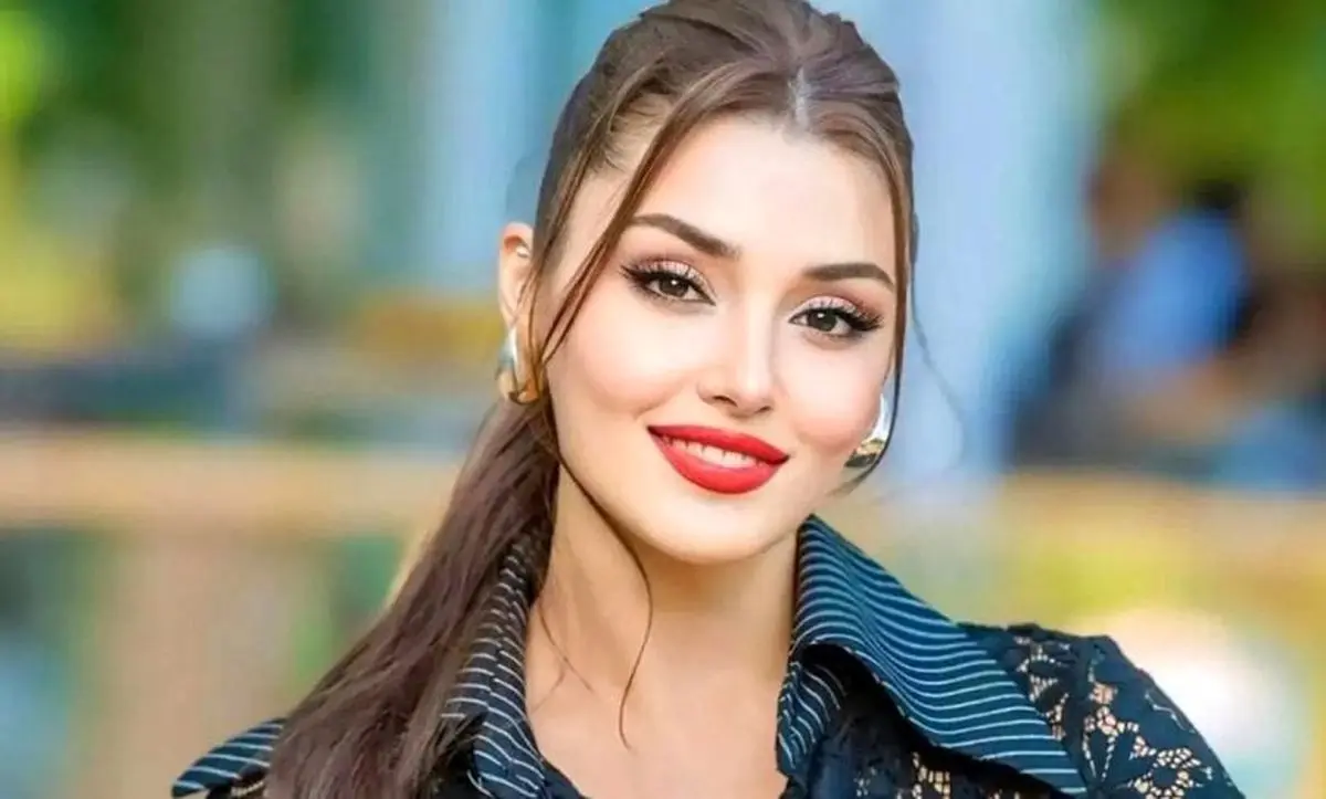 لباس استثنایی هانده ارچل با طرح کهکشان در مراسم Joy Awards عربستان جنجالی شد!