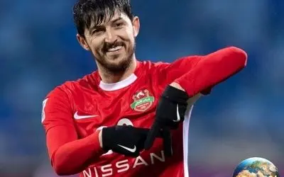 سردار آزمون: همسرم نمی‌دونه اسم خیلی از بازیکنای تیم ملی رو، اما بازی‌هامو خیلی تماشا کرده و تاکتیک‌ها رو بلد شده است! + ویدیوی جالب
