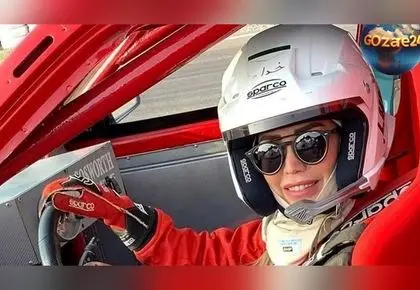 نخستین زن اتومبیل‌ران ایرانی لاله صدیق با کیک تولد شکلاتی + عکسهای دیدنی