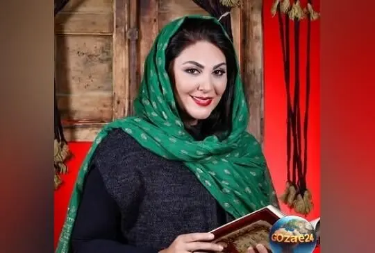 استایل یلدایی لاله اسکندری؛ چیدمان ایرانی اصیل و شیک در لباس و تم جشن شب یلدا