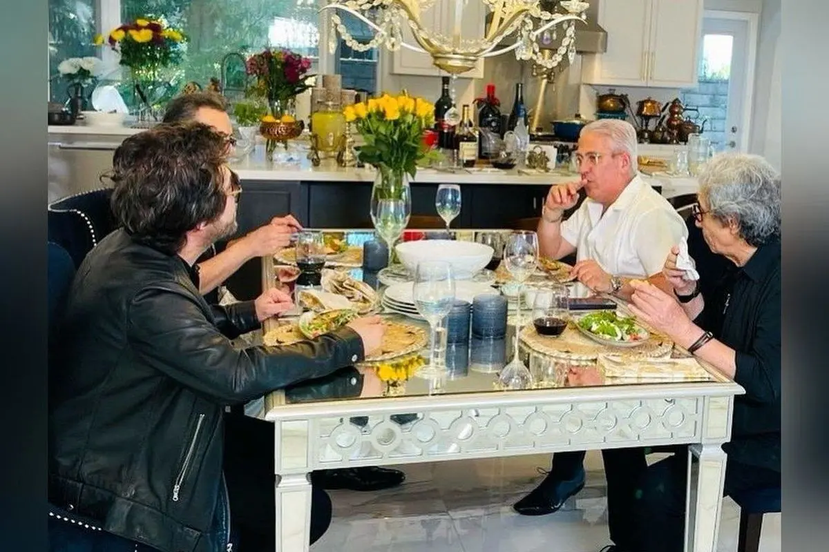 رونمایی از خانه منصور در فصل جدید برنامه «بفرمایید شام» با طراحی داخلی منحصربه‌فرد و چهره‌های سرشناس موسیقی