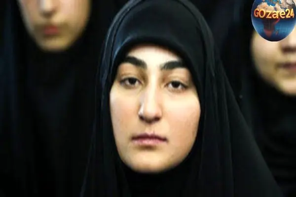 عکس زینب و نرجس سلیمانی در مراسم بزرگداشت شهدای جنگ تحمیلی با حضور رهبر انقلاب