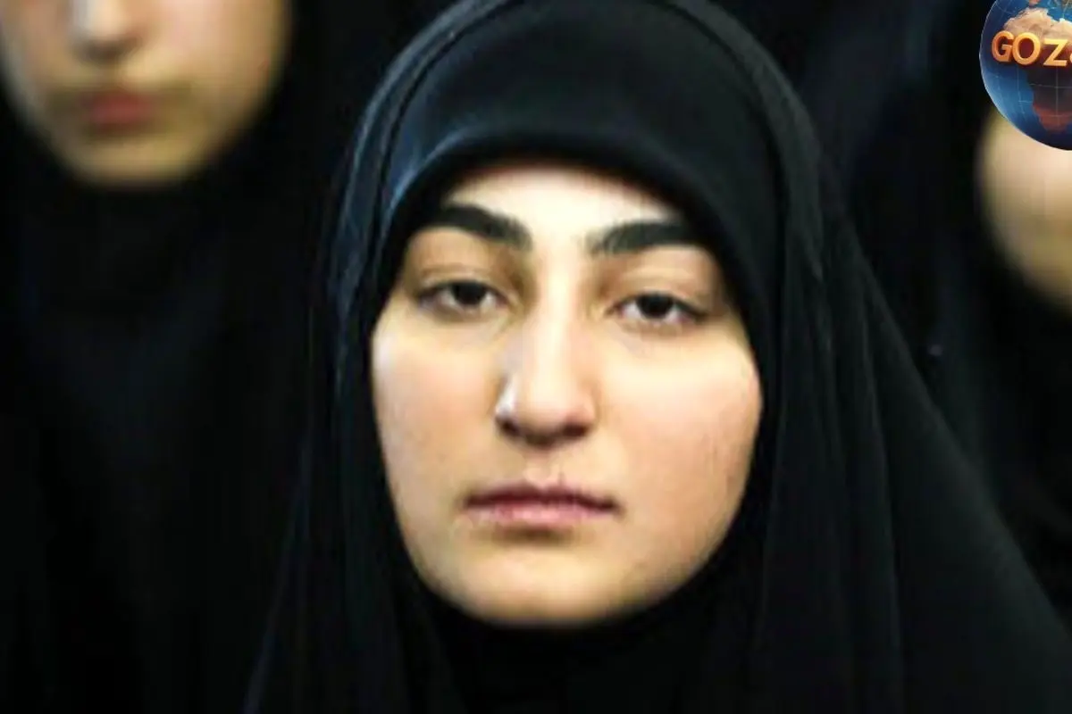 عکس زینب و نرجس سلیمانی در مراسم بزرگداشت شهدای جنگ تحمیلی با حضور رهبر انقلاب