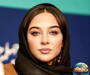 آناهیتا درگاهی با استایل گنگستری و انگشتر پنجه بکسی در کافه؛ عکس جدید و جذاب بازیگر و نقاش کشورمان