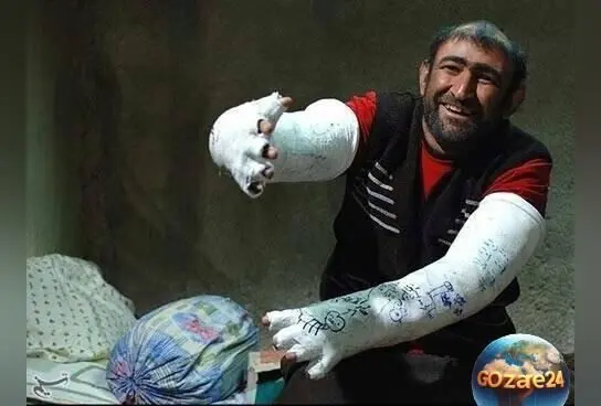 عکس خانوادگی هدایت هاشمی در نوروز ۱۴۰۴ با همسر و دختر زیبا در کنار سفره هفت سین