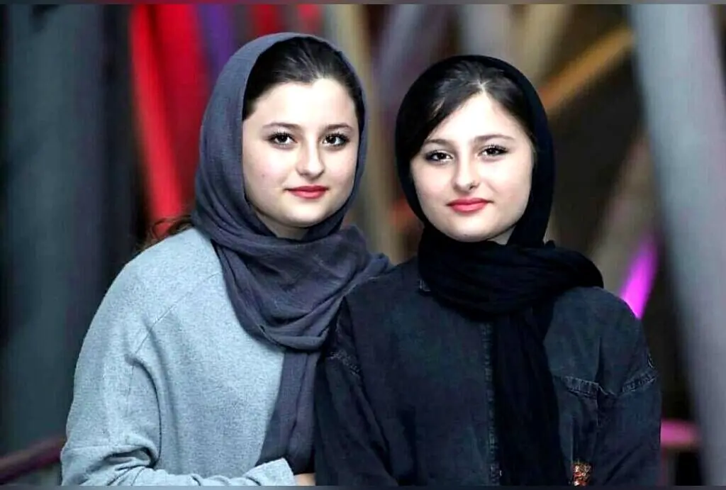 خانه سارا و نیکا در سوئد یا ایران؟ بررسی دکوراسیون متفاوت و رازهای زندگی این خواهران بازیگر
