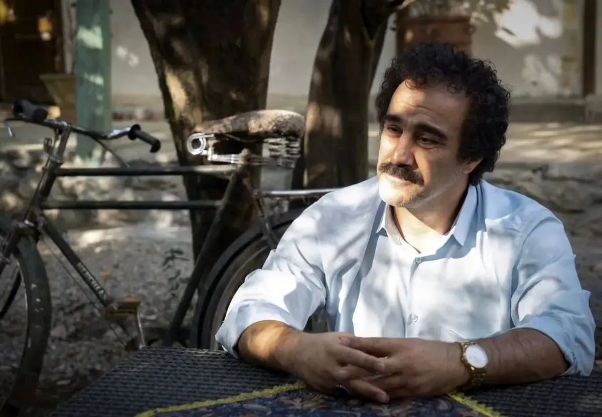 جشن تولد لوکس محسن تنابنده در کنار همسرش + عکس‌های دیدنی