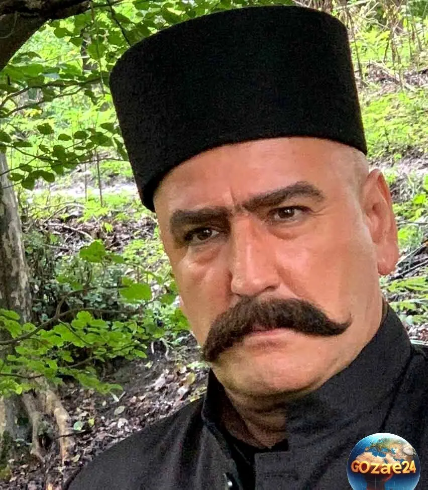 شازده مفخم در سریال "گیلدخت": صالح میرزاآقایی با همسر و فرزندان رشید و خنده‌رو، نشان می‌دهد چقدر بچه‌های سن‌دار هم می‌توانند شادی‌بخش باشند!