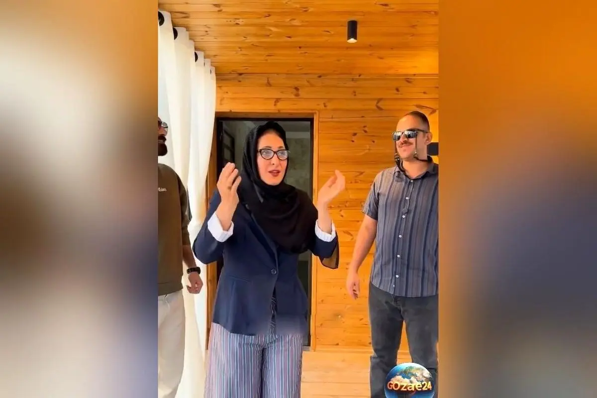 طراحی بی‌نظیر روف‌گاردن فاطمه گودرزی با آلاچیق چوبی و نورپردازی مدرن در منزل
