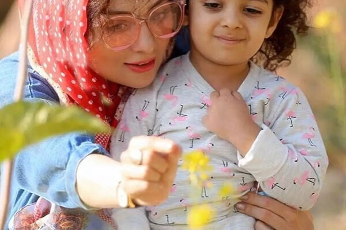 جشن ۴سالگی و رنگین‌کمونی سوفیا یکتا ناصر؛ ژستی دلبرانه + عکس دیدنی